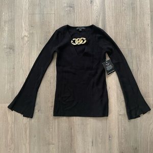 Stylish Boston Proper Lightweight Sweater with Chunky Gold Chain Accent NWT